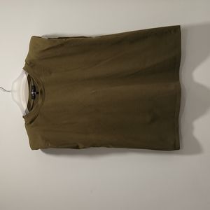 Padded Shoulders T-shirt